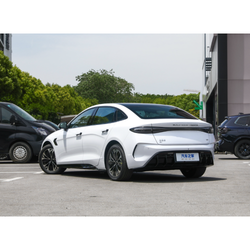 В складе электромобиль Byd Seal EV 2023 Цена дилерских дилеров.